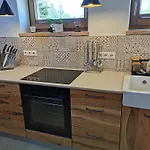Apartamento Biohof Zum Grünen Baum *