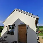 Apartamento Biohof Zum Grünen Baum *