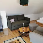 Biohof Zum Grünen Baum Apartamento Porrau
