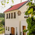 Biohof Zum Grünen Baum * Porrau