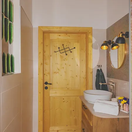 Apartman Biohof Zum Gruenen Baum Porrau