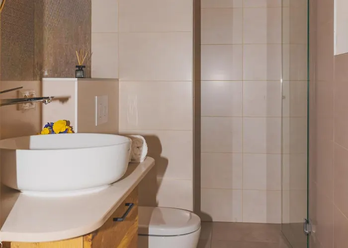 Biohof Zum Gruenen Baum * Porrau