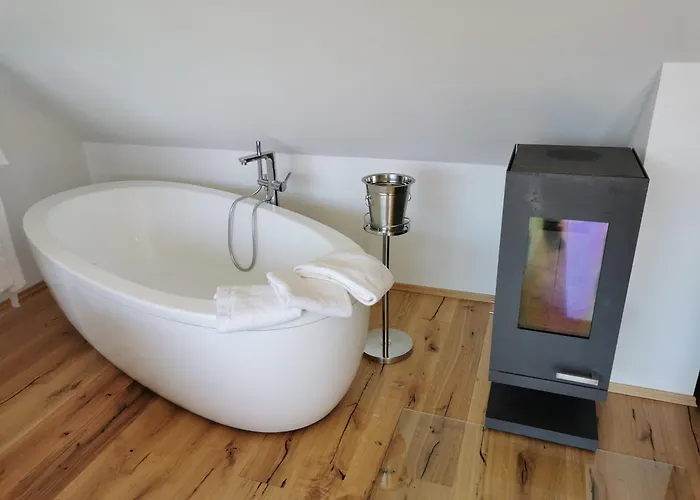 Biohof Zum Gruenen Baum Apartmán *